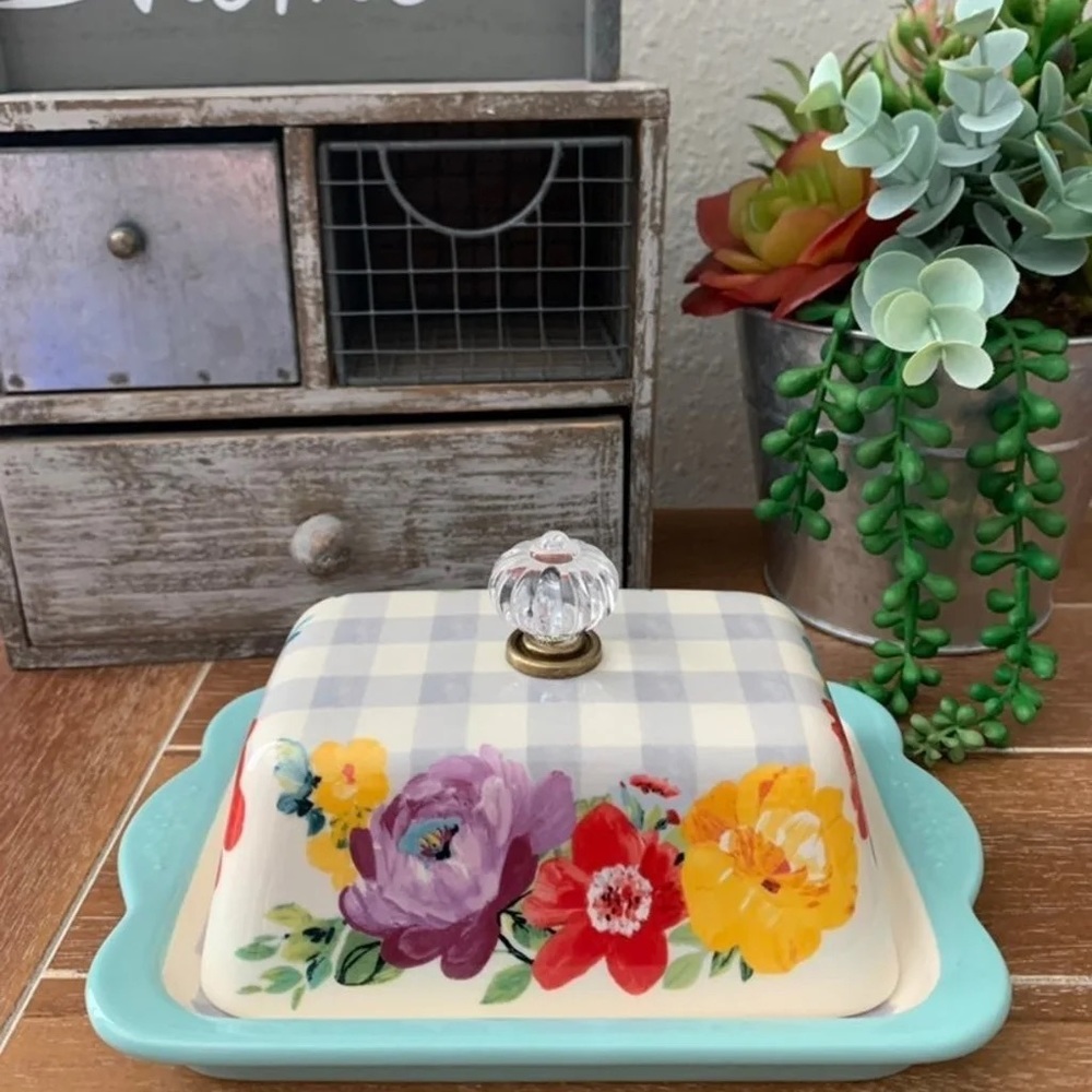 Brand New Pioneer Woman Sweet Romance Butterdish